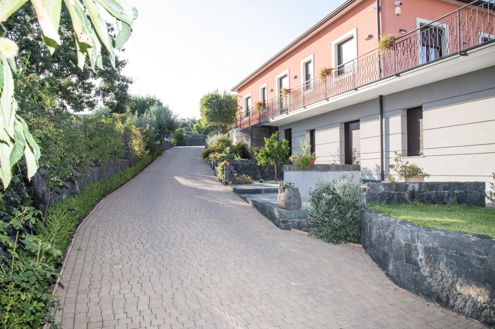 La Casa Dell'Alloro Zafferana Etnea Eksteriør billede