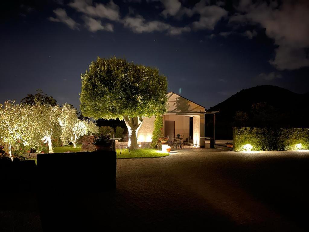 La Casa Dell'Alloro Zafferana Etnea Eksteriør billede